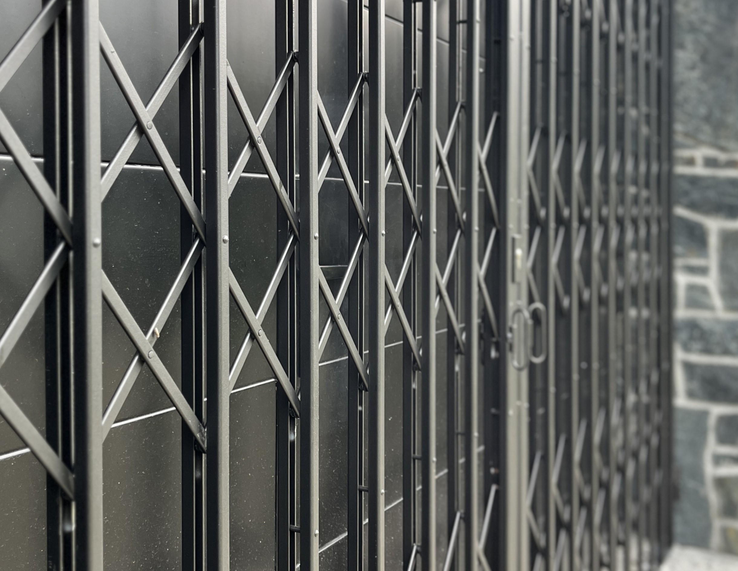 mříže všech rozměrů a tvarů